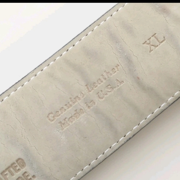 Vintage Coach Womens Leather Belt Rounded Metal Buckle Black & Tan Made In USA - Picture 5 of 9